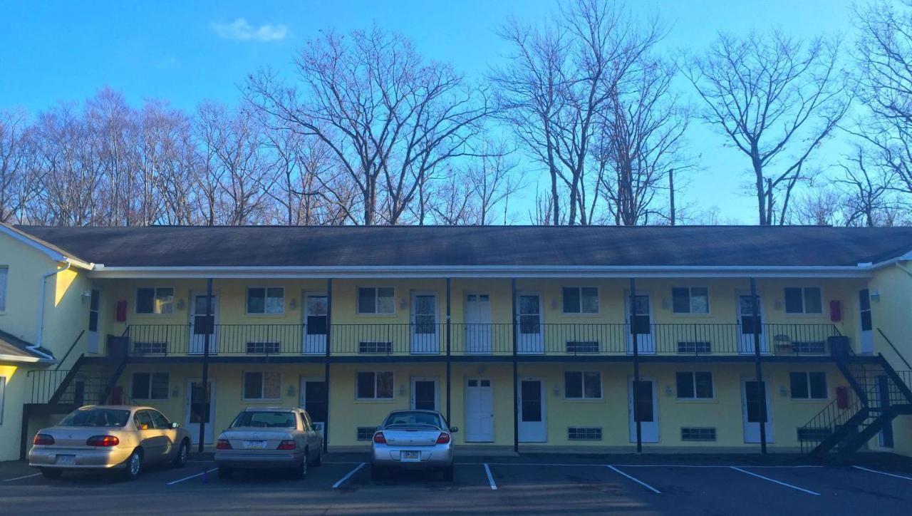 Country Place Inn And Suites White Haven Extérieur photo