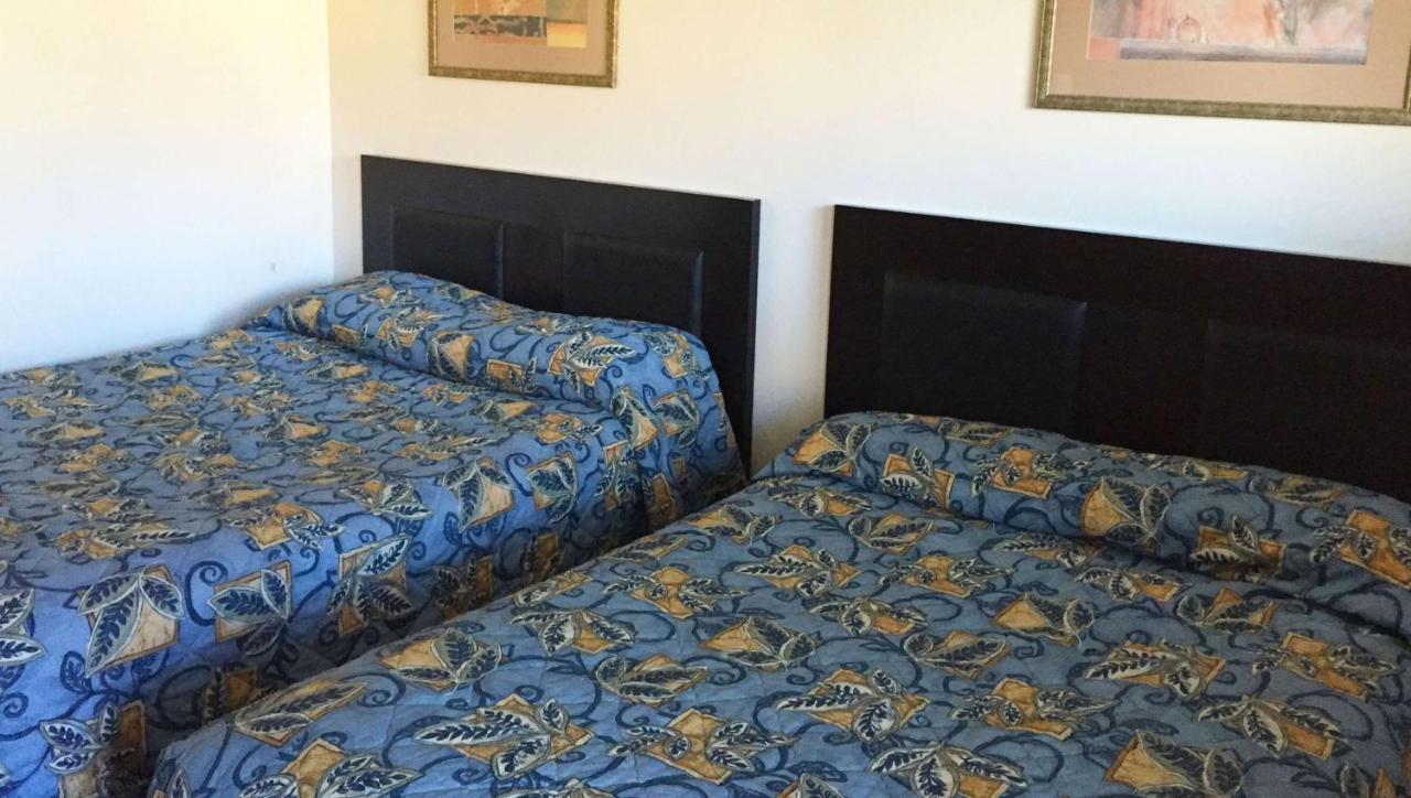 Country Place Inn And Suites White Haven Extérieur photo