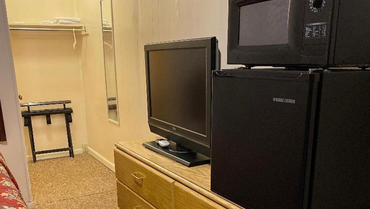 Country Place Inn And Suites White Haven Extérieur photo